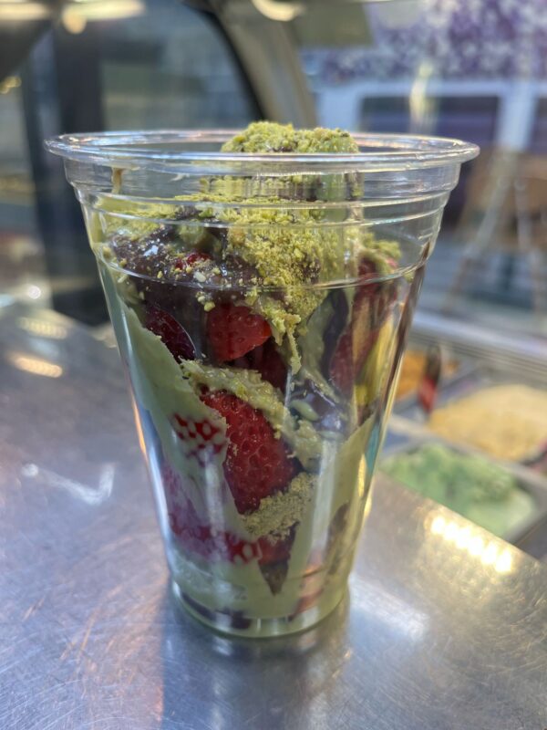 Dubai Style strawberry Cup